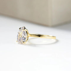 Pear Cut Moissanite Engagement Ring | 925 Sterling Silver - chiccharm